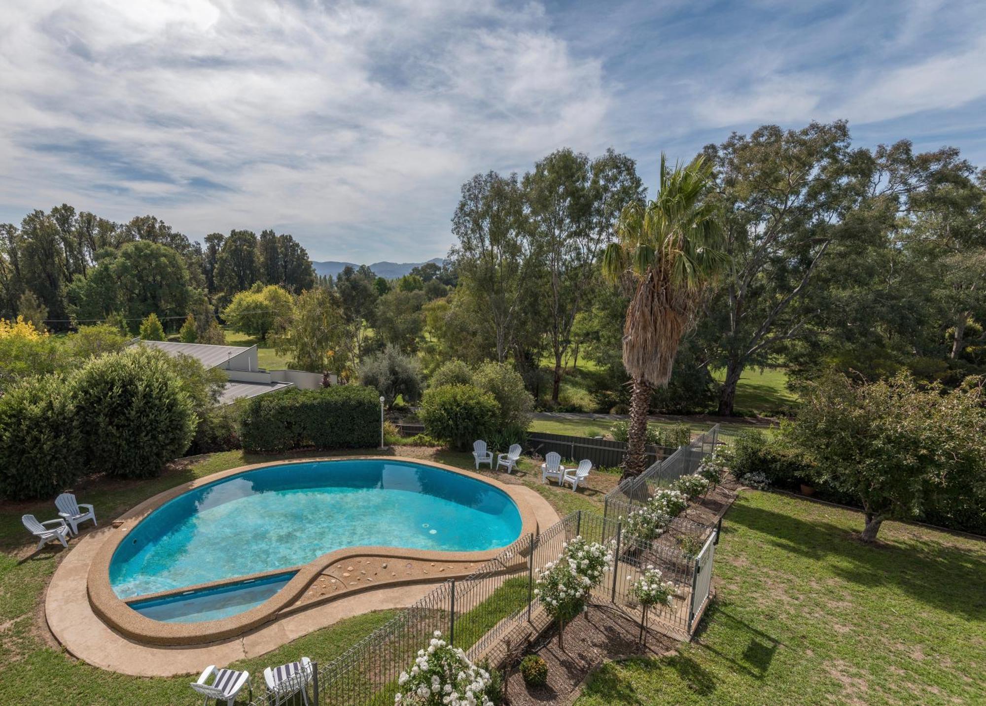 Motel Harriet House Tumut Exterior foto